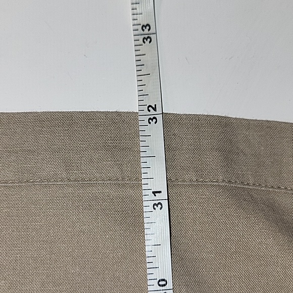 Redhead Tan Short-Sleeve Button-down Shirt (L) - Picture 11 of 12